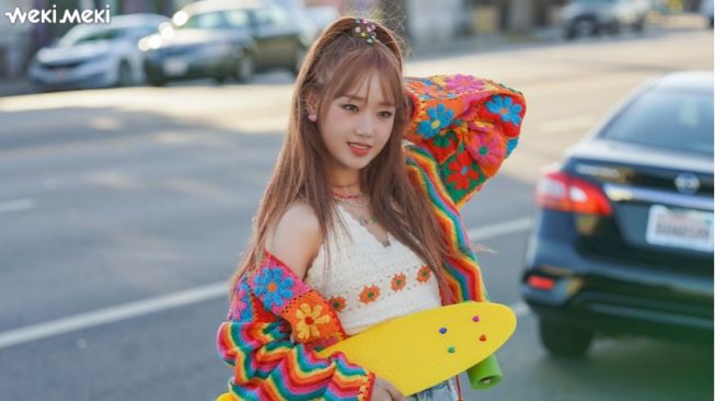 Choi Yoo Jung Weki Meki Rilis Single Album Sunflower untuk Debut Solonya