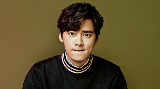 Karier Hancur Gegara Kasus Prostitusi, Li Yifeng Minta Maaf dan Tinggalkan Dunia Hiburan