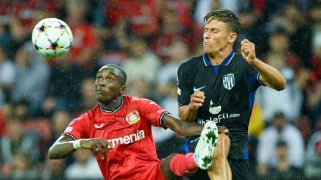 Atletico balas mengancam tembakan pada menit ke-22 lewat tendangan kaki kiri Mario Hermoso, tetapi percobaannya juga tidak tepat sasaran. (AFP)