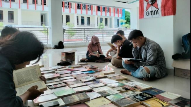 Budaya Literasi Tak Bisa Ditawar-tawar, Minat Baca Harus Tumbuh di Kampus