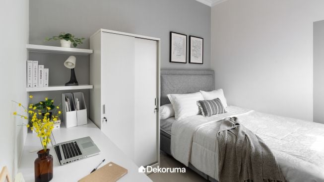 Ide Penataan Kamar Tidur Sempit. (Dekoruma)