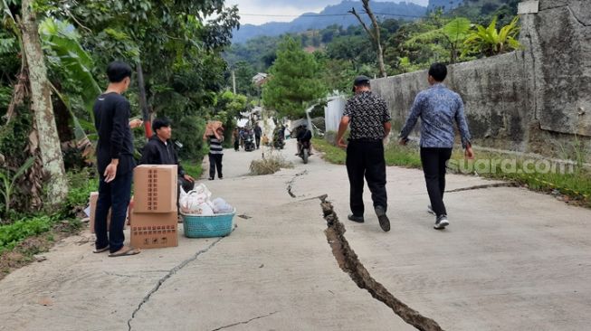 3 Fakta Bencana Pergeseran Tanah di Bojong Koneng, Tepat di Bawah Rumah Prabowo Subianto