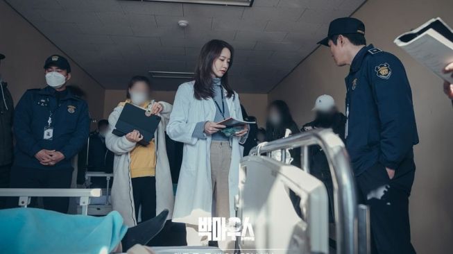 Potret di Balik Layar Big Mouth (Kolase Soompi dan Instagram/@mbcdrama_now)