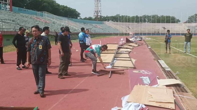 Manajemen Persebaya Surabaya Diminta Perbaiki Kerusakan Stadion Delta Sidoarjo