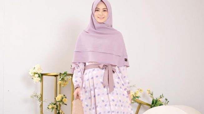 Busana muslimah dari Michan Hijab. [Instagram]