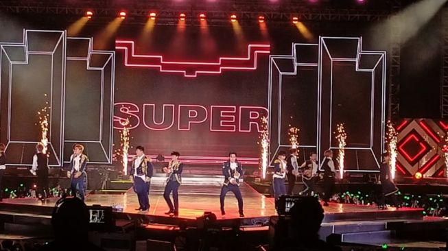 Konser Super Junior di ICE BSD, Tangerang Selatan pada Sabtu (17/9/2022) [Suara.com/Rena Pangesti]