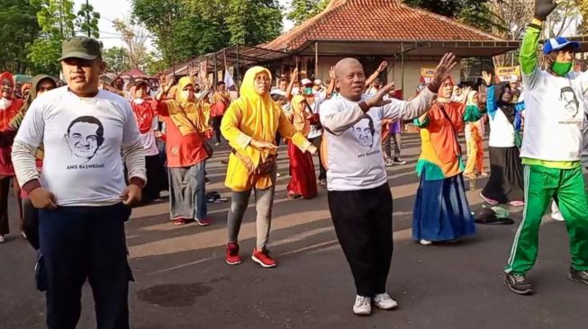 Ribuan Kader dan Simpatisan PKS Sukoharjo Kenakan Kaos Bergambar Anies Baswedan, Dukung Jadi Capres 2024