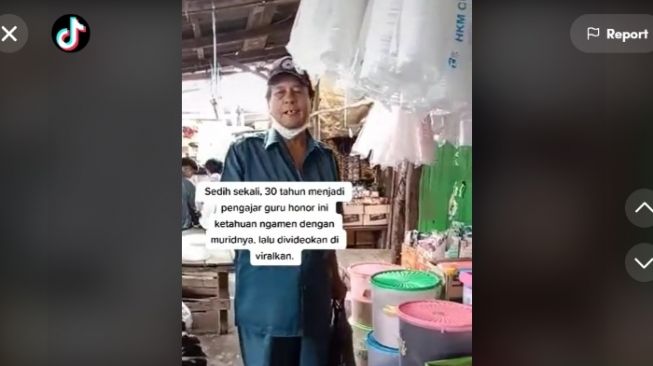 Video Guru Honorer Sudah Mengabdi 30 Tahun Kepergok Muridnya saat Ngamen di Pasar