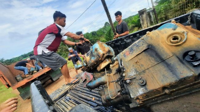 Musibah Longsor Aktivitas PETI di Bengkayang, Antara Himpitan Ekonomi dan Pencarian Hidup