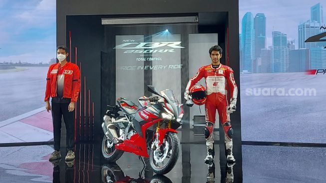 New Honda CBR 250 RR resmi meluncur di Indonesia pada Senin (19/9/2022)  [Suara.com/Manuel Jeghesta Nainggolan].