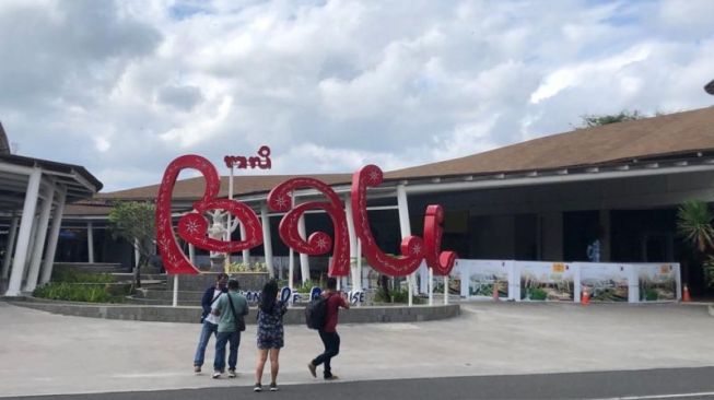 Harga Tiket Pesawat ke Daerah Wisata Turun, Jakarta Bali Hanya Rp 600 Ribuan