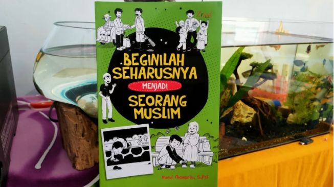 Sikap Muslim Sejati dari Buku 'Beginilah Seharusnya Menjadi Seorang Muslim'