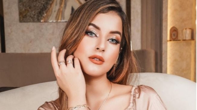 Profil Tasya Farasya, Beauty Vlogger yang Tengah Berkonflik dengan Kembarannya, Tasyi Athasyia