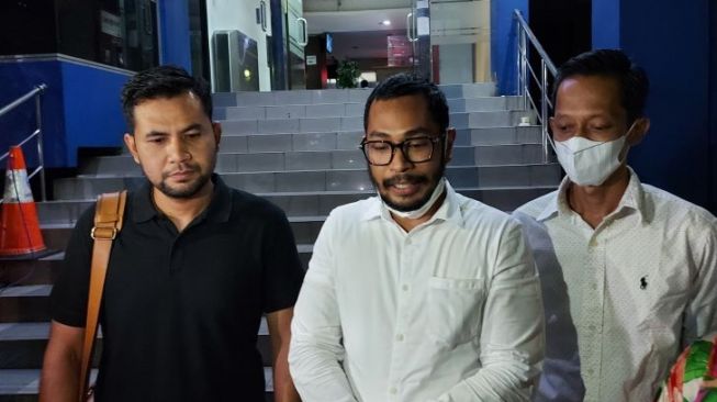 Film Mencuri Raden Saleh Dibajak, Visinema Pictures Laporkan 7 Situs ke Polda Metro Jaya