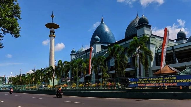Mencuat Kasus Dugaan Korupsi Dana Hibah Rp18 M, Pengurus Masjid Agung Baiturrahman Banyuwangi Anggap Pelapor Minim Data