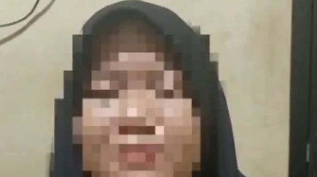 Wanita korban begal payudara di Depok mencabut laporan polisi dan memaafkan pelakunya. (tangkapan layar/ist)