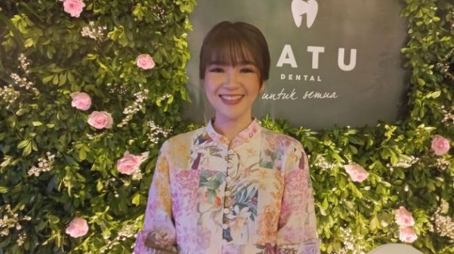 drg Jessica Mulia dari Satu Dental. (Dok. Dini/Suara.com)