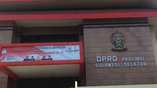 Tak Mau Nasibnya Seperti Mattoangin, Dewan di Sulsel Pertanyakan Realisasi Gedung 4 SMA