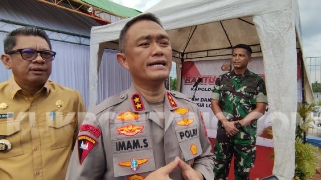 Kapolda Kaltim Irjen Pol Imam Sugianto didampingi Wali Kota Bontang Basri Rase. [KlikKaltim.com]