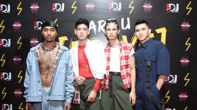 Setelah Pekan Mode dan Trotoar, Kini Fashion Show Juga Bisa Dilakukan di Klab Malam!