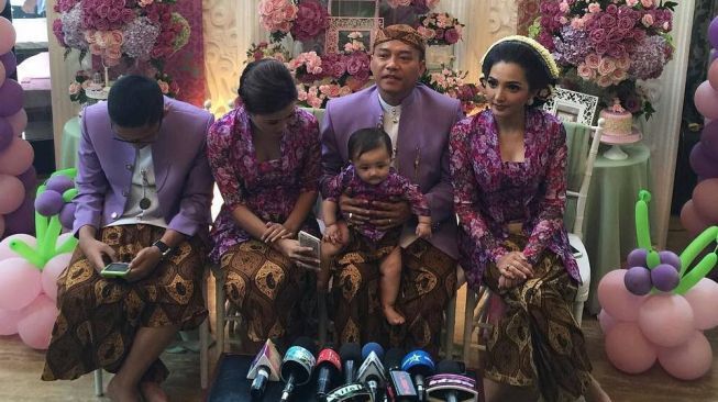 Potret Tedak Siten Anak Artis (Instagram/@genk_ijo)