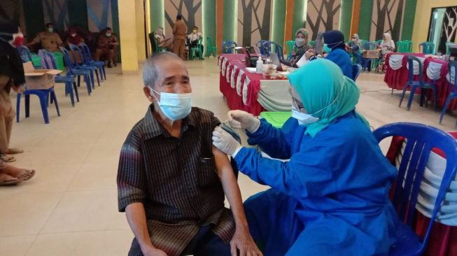 Satgas Covid-19: 66,34 Juta Penduduk Indonesia Telah Disuntik Vaksin Booster