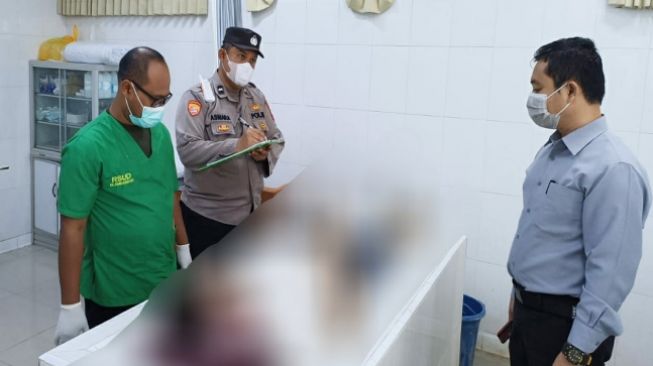 Sedih! Cari Anaknya yang Hilang, Ayah Asal Bali Meninggal di Trotoar Jalan Banyuwangi