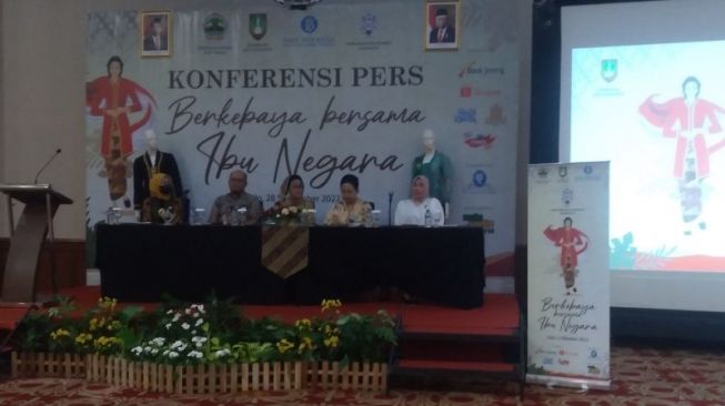 Parade Kebaya Hari Batik Nasional, Ibu Negara Dijadwalkan Hadir di Solo