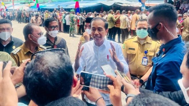 Presiden Jokowi Ungkap Kerja Detail Mampu Tekan Inflasi Pasca Kenaikan BBM