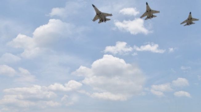 Tiga Pesawat Sukhoi Kembali Perkuat Skadron Udara 11 Lanud Sultan Hasanuddin