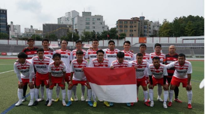 Pekerja Migran Indonesia Raih Juara 3 pada Ajang Sepakbola Hanaro Cup di Korea Selatan