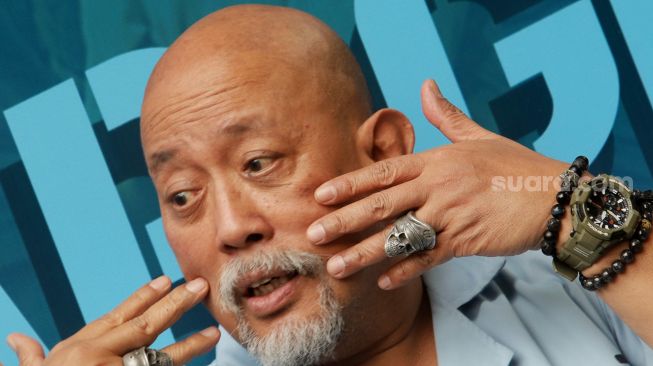 Indro Warkop saat ditemui di Jakarta, Kamis (29/9). [Suara.com/Oke Atmaja]