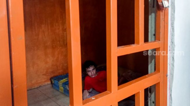 Miris, Kerap Mengamuk Karena Gangguan Mental, Seorang Remaja ODGJ di Purwokerto Terpaksa Dipasung