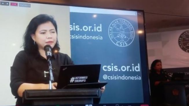 Febri Diansyah dan Rasamala Aritonang Jadi Tim Kuasa Hukum Sambo-Putri, Bivitri Susanti Sarankan Mundur