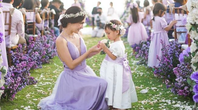 Potret Baby Claire Jadi Flower Girl (Instagram/shandyaulia)