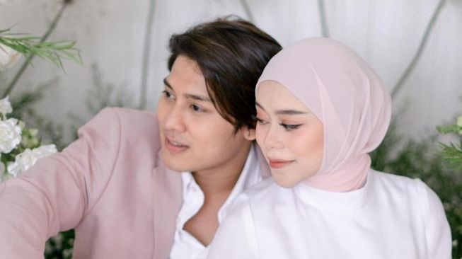 Perjalanan Cinta Lesti Kejora dan Rizky Billar (Instagram/@rizkybillar)