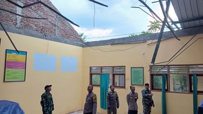 Tak Kunjung Diperbaiki, Ratusan Sekolah di Bojonegoro Rusak