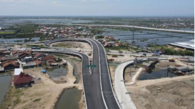 Percepat Pembanguan Tol Semarang-Demak, Ganjar Bentuk Tim Khusus