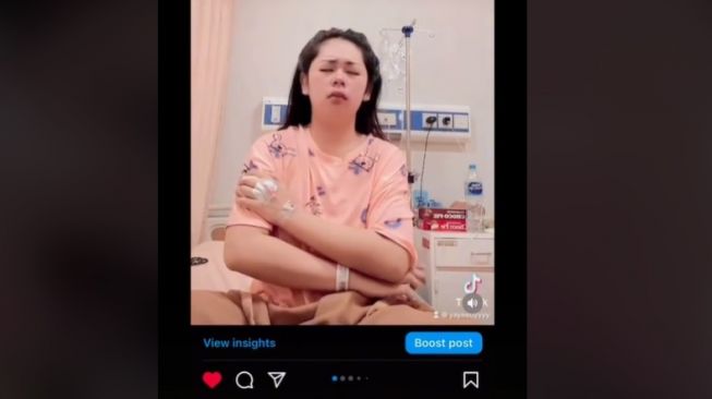 Diduga kerap Gonta-Ganti Cat Rambut, Wanita Ini Didiagnosis Bisa Bertahan Hidup 1 Tahun Lagi karena Leukimia