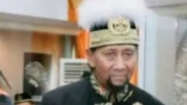 Awas! Melanggar Titah Sultan Kutai Kartanegara terkait Tata Krama Belimbur Erau akan Disanksi Adat