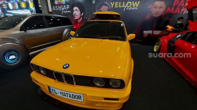 Andre Taulany bersama timnya Papa Lova meraih gelar The Ultimate Interior di OLX Autos IMX 2022 edisi "Perang Bintang" [Suara.com/Manuel Jeghesta Nainggolan].