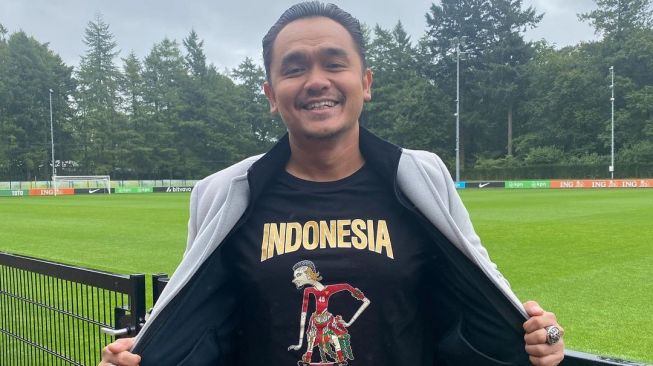 Valentino Jebret Ajak Publik Hormati Keputusan Pemecatan Shin Tae-yong, Tapi...