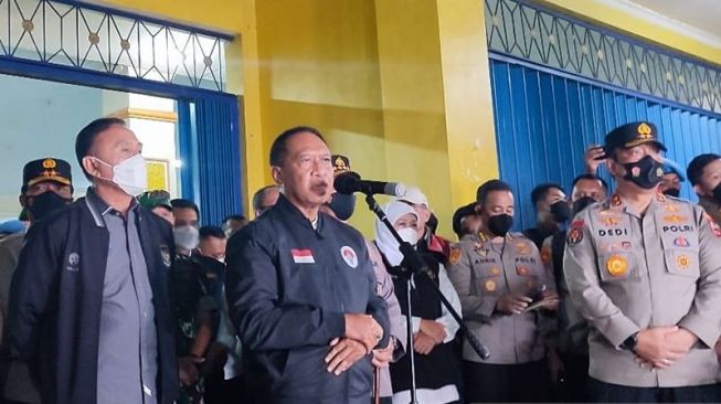 Buntut Tragedi Kanjuruhan Muncul Petisi Ketum PSSI Mundur, Menpora Angkat Bicara Ungkap Tak Bisa Intervensi