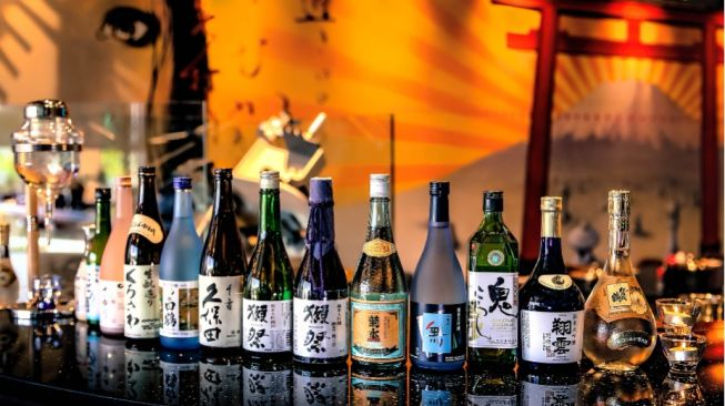Kerap Disamakan, Sebenarnya Soju, Shochu, dan Sake Punya Banyak Perbedaan