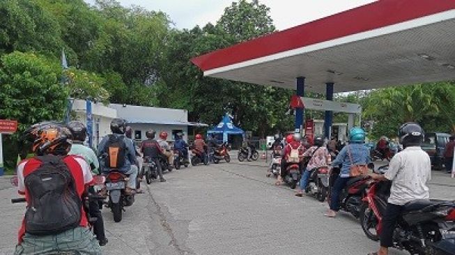 Pertamax Naik, Kebutuhan Pertalite Meningkat