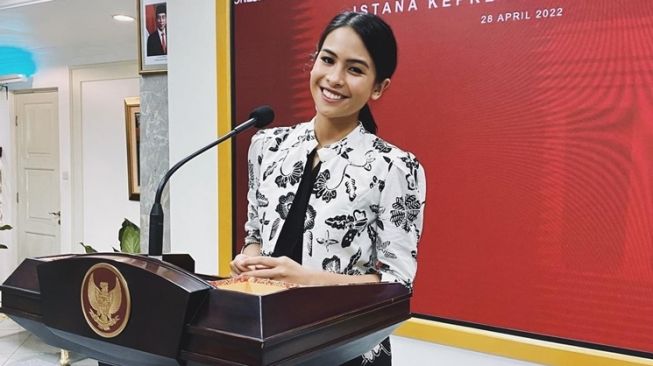 Potret Seleb Rayakan Hari Batik (Instagram/@maudyayunda)