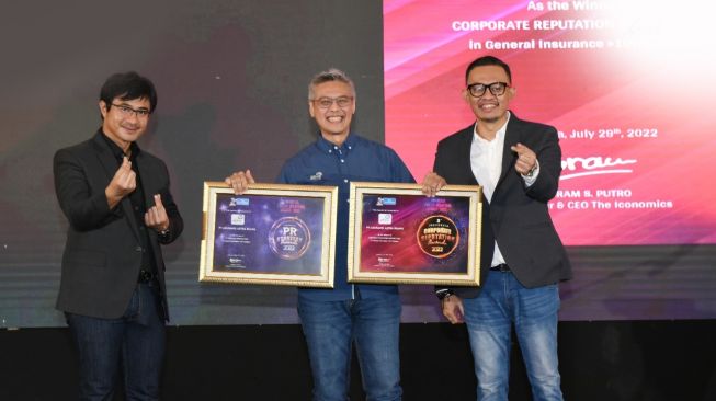 Anugerah PR of The Year dan Corporate Reputation & PR Strategy Award 2022 untuk Asuransi Astra