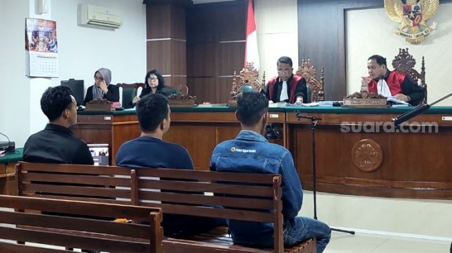 2 Saksi Kasus Pembunuhan Najamuddin Sewang Berbohong di Ruang Sidang, Hakim: Bohong Juga Kau