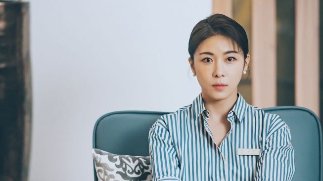 Pesona Ha Ji Won di Curtain Call (Instagram/@kbsdrama)