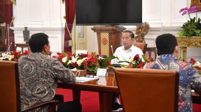 Bertemu Dewan Direksi BPJS Ketenagakerjaan, Jokowi Minta Hati-hati Dalam Kelola Dana BPJS